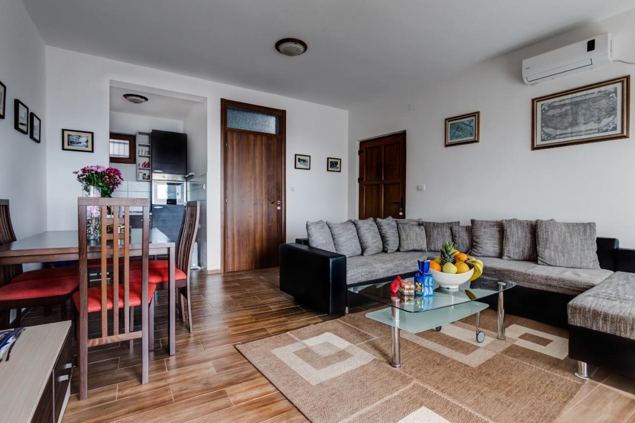 Villa Ladera Lapcici Budva Luaran gambar